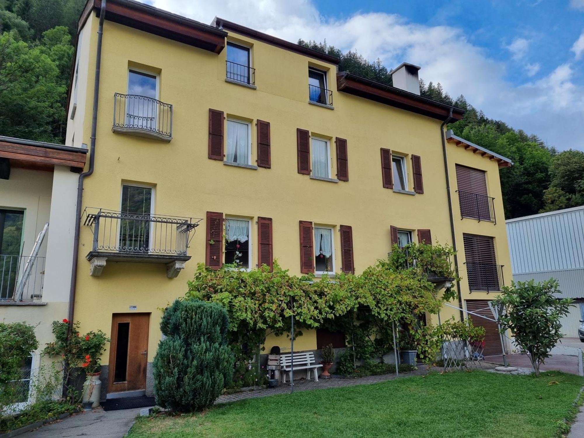 Family Apartment Poschiavo Exterior foto